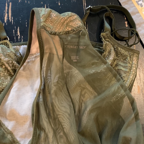 Bodysuits VS - Picture 12 of 13